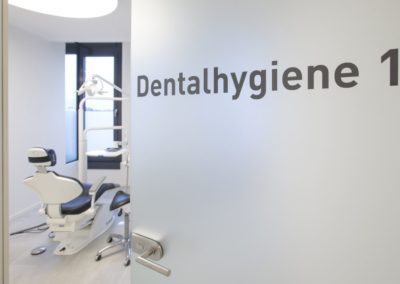 Munich Dent Zahnarztpraxis Behandlungszimmer 1
