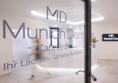 Munich Dent Zahnarztpraxis Eingangsbereich